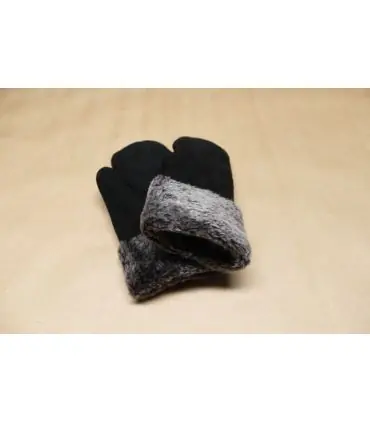 Women Mittens in wooly genuine lambskin