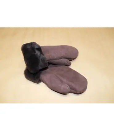 Women Mittens in wooly genuine lambskin