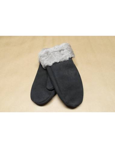 Women Mittens in wooly genuine lambskin