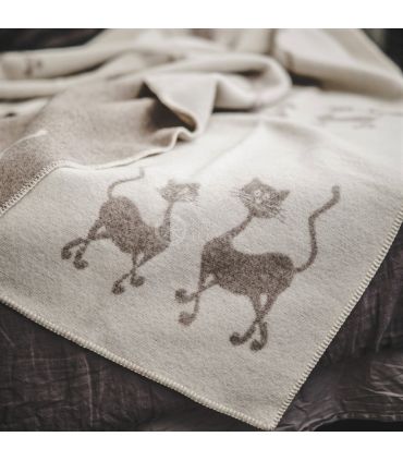 Plaid pure laine vierge motif chat dansant beige 